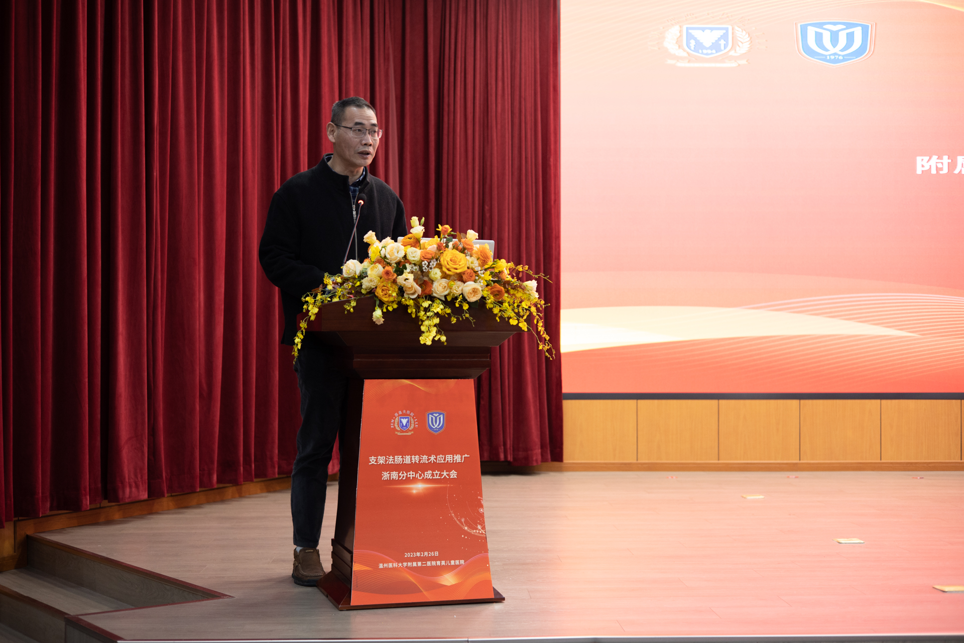 OLLI8872.jpg OLLI8872.jpg